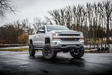 Load image into Gallery viewer, 8&quot; Suspension System | Chevy/GMC 1500 4WD