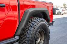 Load image into Gallery viewer, Gladiator Armor Fenders For 20-Pres Jeep Gladiator