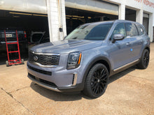 Load image into Gallery viewer, Kia Telluride 22&quot; Wheel and Tire Package